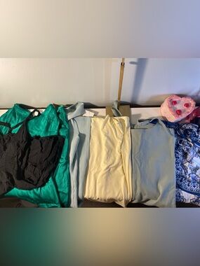 BUNDLE 6 Dresses Forever21 Size S
